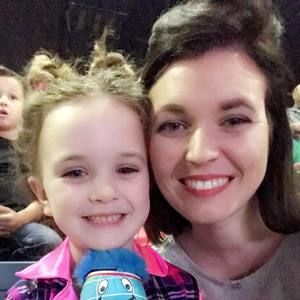 Meet your Posher, Lindsey